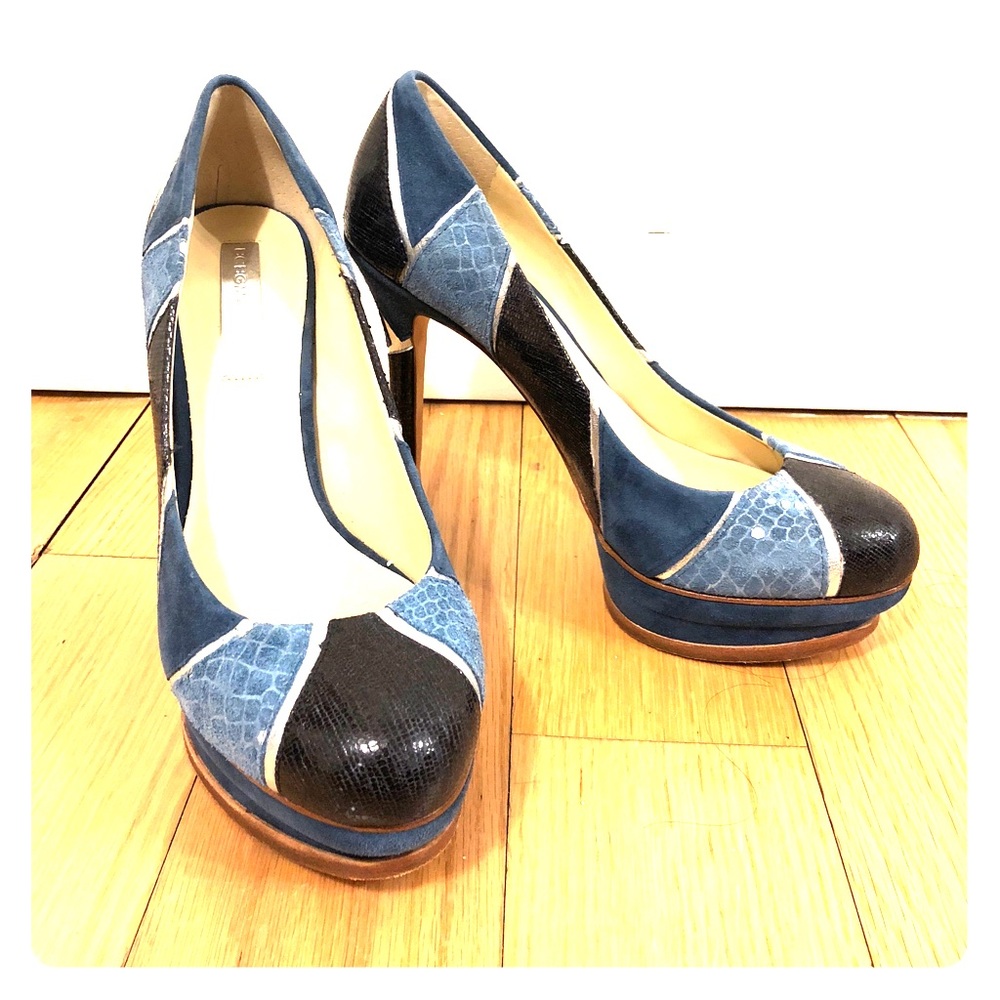 BCBAXAZRIA Blue Abstract Pump Heels (6.5)